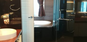 (MP-044) Specious 3 bedroom condo | 2 kitchens | 300 m. from Asoke BTS