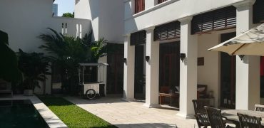 Detached house 800 sq.m | Swimming pool | 4 bedrooms | Sukhumvit 23 | BTS Asoke
