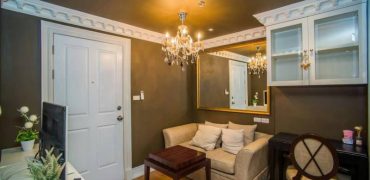 Beautiful one bedroom | High class furniture | LPN Rama 4 | Ekkamai BTS
