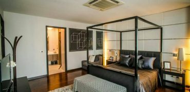 Townhome 4 Bedrooms | 390 sq.m | Sukhumvit | BTS Ekkamai