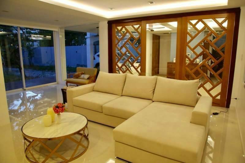 timeline_20180801_121012 timeline_20180801_121012