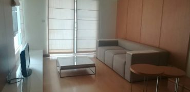 3 bedrooms / 120 sq.m / Sukhumvit 61 / 800 m. to BTS Ekkamai