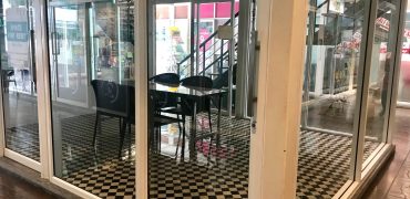 Shop for rent/ 7sq.m – 15 sq.m/ 400 m. to BTS Phrom Phong