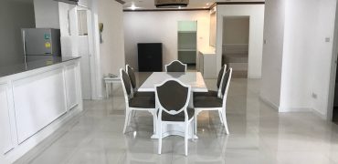 3 bedrooms l 165 sq.m l 55th Tower l Sukhumvit 55 l 500 m.to BTS Thonglo