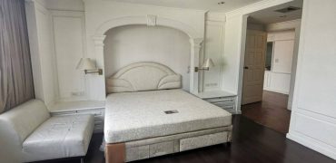 2 bedrooms l 200 sq.m l Sukhumvit 15 l BTS Asoke – Nana