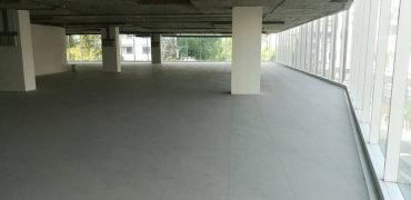 Retail space l 360 sq.m l Phrom Phong l Facing main street