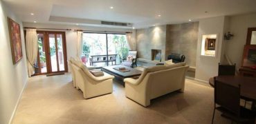 4 storey Townhome l 340 sq.m l Sukhumvit 49 l 2 km. to BTS Phormpong