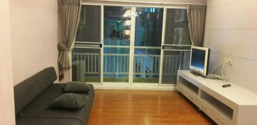 2 bedroom condo at Grand Park View l 100 sq.m l 700 m. to BTS Asoke