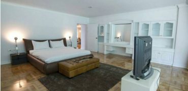 3 bedrooms l 350 sq.m l Sachayan Court l Sukhumvit 20 l 1 k.m. to BTS Phrompong – Asoke