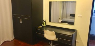 1 bedroom at Phatana Court l 80 sq.m l 1 k.m. to BTS Thonglor