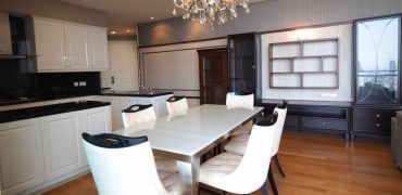 2 Bedrooms l 111 sq.m l Royce Residence l Sukhumvit 23 l BTS Asoke