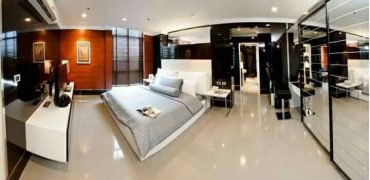 2 bedroom condo l 166 sq.m l 500 m. BTS Asoke