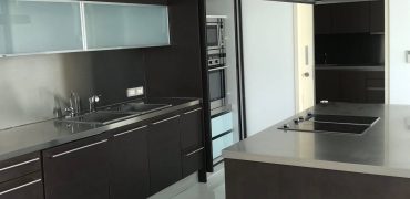 3 bedroom condo l LE RAFFINE l 400 sq.m l 480 m. to BTS Prompong
