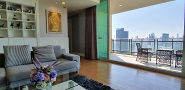 (MP-813) 4 Bedrooms at Royce Residences l 1 km to BTS Asoke