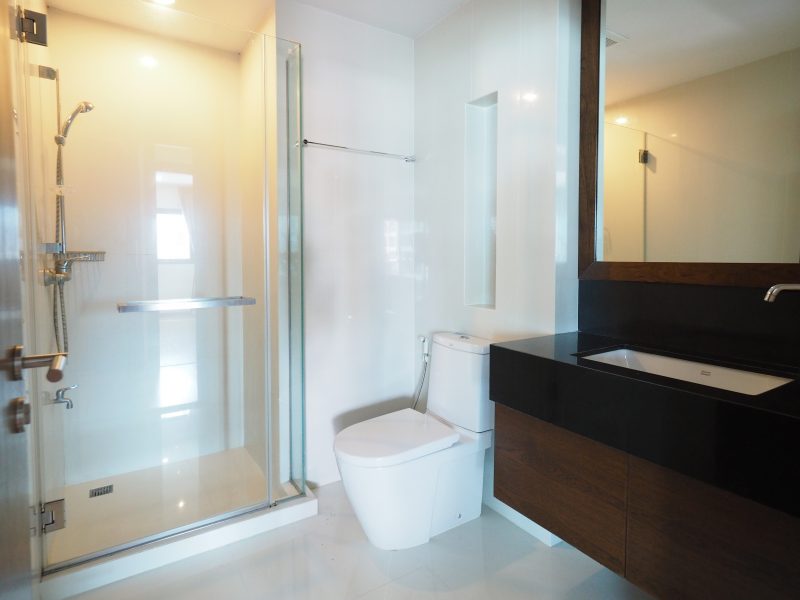 2nd Bathroom