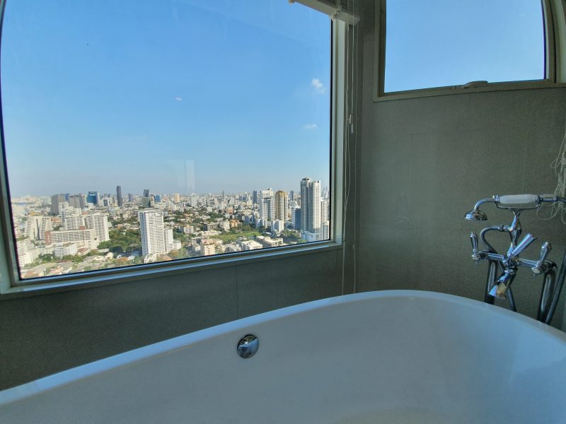 Master Bathroom2