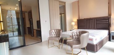 1 bedroom at Noble Ploenchit l 49 sq.m l 100 m. to BTS Ploenchit station