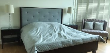 (MP-823) 3 bedrooms l Royce Residences soi 31 l 1.4 k.m. to BTS Prompong