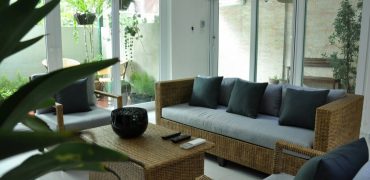 Townhouse 2 storeys l 25 Sq.wah l 200 Sq.m l 3 bedrooms l 1 k.m. to BTS Ekkamai