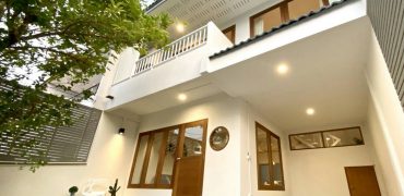 (MP-885) Townhouse 2 storeys l 3 bedrooms l Pet-friendly l 3 k.m. to BTS Phra Khanong