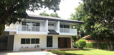 (MP-00928) Detached House l Panya Village l 3  bedrooms l Pattanakran 30 l 4 k.m. to BTS On-Nut