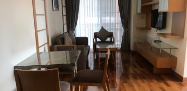 (MP-1045) Apartment l 2 bedrooms l 75 Sq.m l 1.8 k.m. to BTS Thonglor