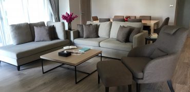 (MP-1049) Apartment 3 bedrooms l 226 Sq.m l Somerset l BTS Eakkamai