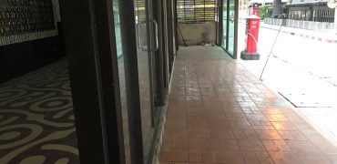(MP-1059) Retail space for rent in Sukhumvit 11 l 720 m. to BTS Nana