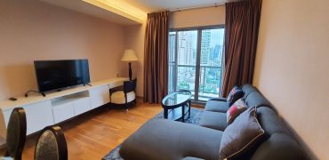 (MP-1099) 3 bedrooms l H condo l 18th Floor l Sukhunvit 43 l 1.6 k.m. to BTS Phrom Phong