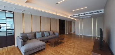 (MP-1073) Penthouse in an Apartment l 21st Floor l Sukhumvit 39 l 750m. to BTS Phrom Phong