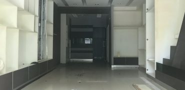 (MP-1079) Retail space l 44 Sq.m l Facing the street l 200 m. toBTS Nana