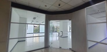 (MP-01126) Retail Space l 3rd Floor l 750 m. to BTS Saphan Kwai