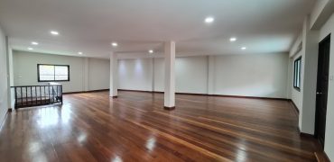 (MP-1122) Townhouse l 2 Storeys l150 sq.m. l Soi Preedi 22 l BTS Phrakanong