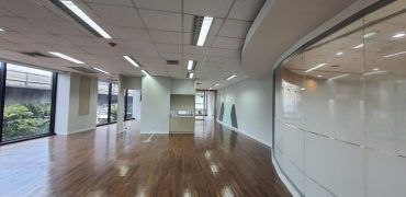 (MP-1125) Retail Space l 170 Sq.m l Saphan Kwai l 750m. to BTS Saphan Kwai