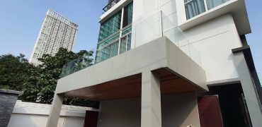 (MP-1156) Commercial House l 4 storeys l Swimming pool l 1 k.m. to BTS Saphankwai