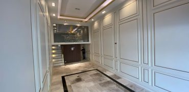 (MP-1159) Commercial building l 5.5 storeys l Facing the street l BTS Eakkamai