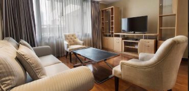 (MP-1223) Condo at Baan Piya Sathorn l 8th floor l Soi Suan Phul l BTS Chong Nonsi