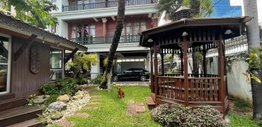 (MP-1232) Detached House l 3 storeys l Garden l Sukhumvit 42 l 200m. to BTS Ekkamai
