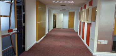 (MP-1251) Office Space l Ocean Tower 2 l 21st Floor l 11 carparks l 700m. to BTS Asoke