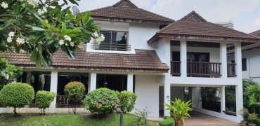 (MP-1254) Detached House l 3 storeys l Common pool l 650m. to BTS Thonglo