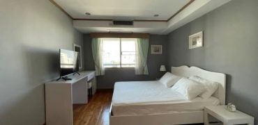 (MP-1310) Condo l 3 Bedrooms l 140 Sq.m l BTS Phrom Phong